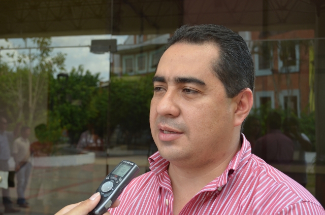 Iván Darío Santaella, director del Hospital San Vicente