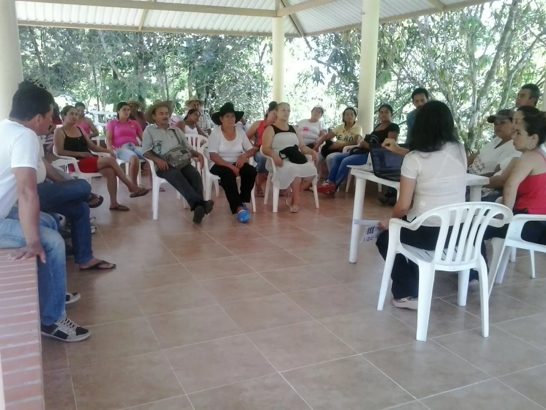 Ms de 50 personas asistentes al encuentro de victimas conocieron las posibilidades de acceder a crditos y proyectos destinados especficamente al sector rural.