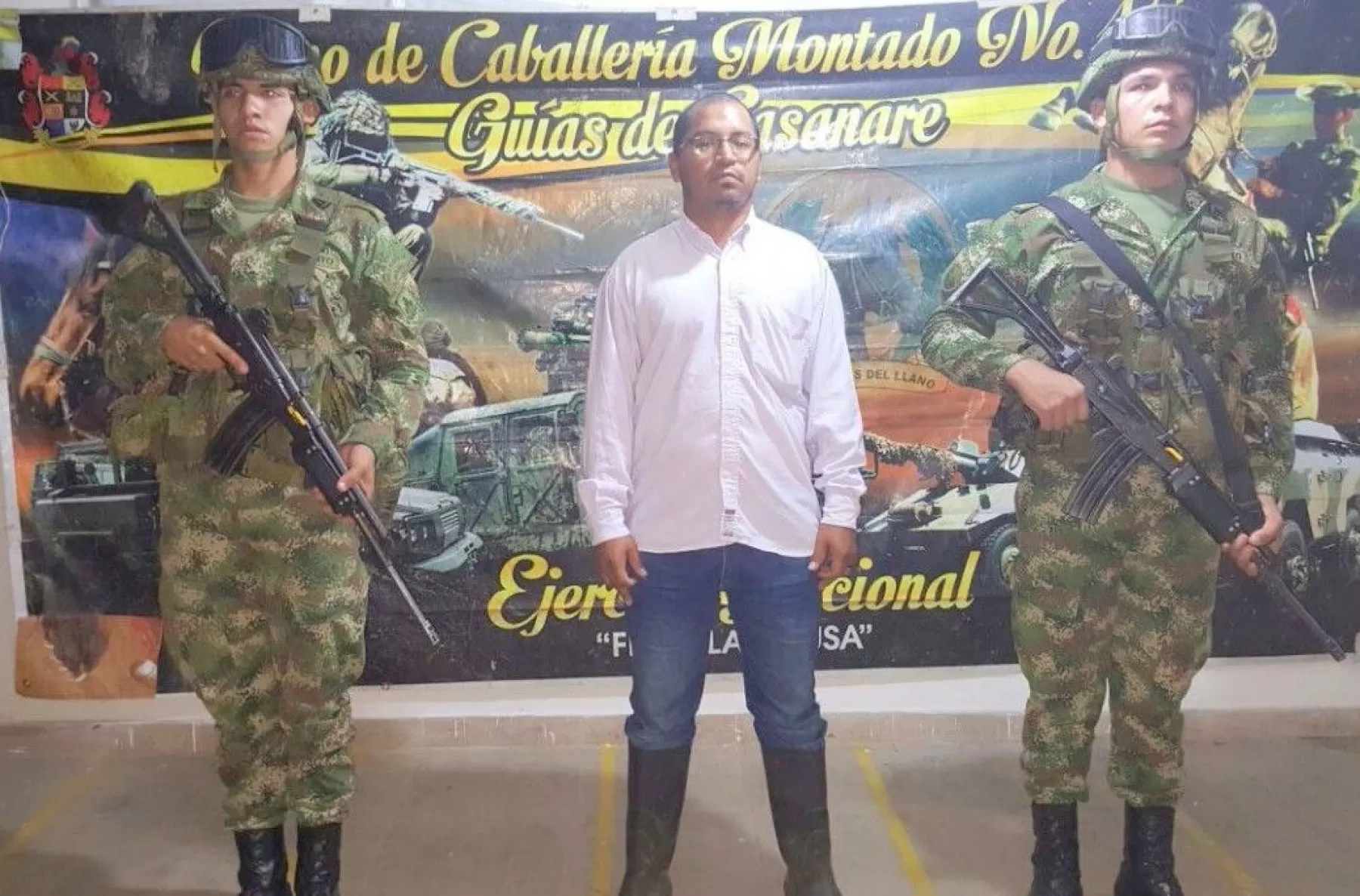 Alías Hugo, presunto guerrillero del ELN capturado por el Ejército en zona rural del municipio de Hato Corozal, Casanare.