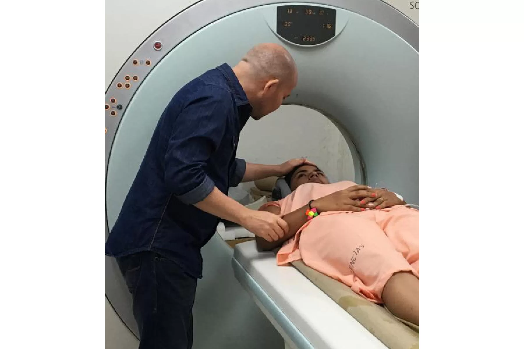 Restablecen servicio de tomógrafo en el Hospital San Vicente de Arauca.