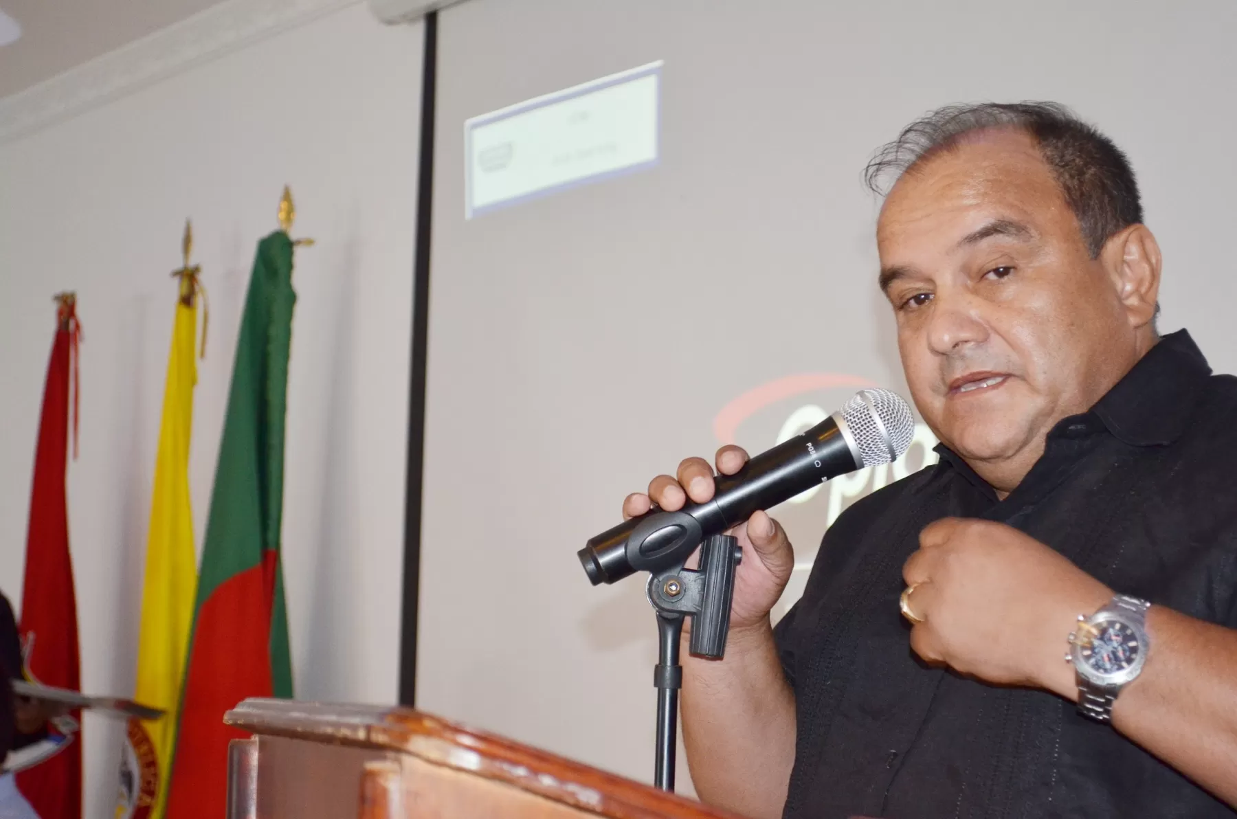 Alcalde de Arauca es capturado en Bogotá, defensores del burgomaestre dicen que la medida hace parte de una persecución contra Benjamín Socadagüi Cermeño.