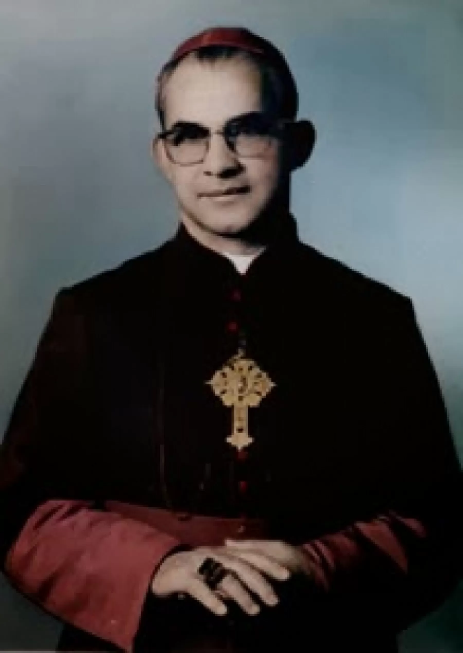 Asesinado el 2 de octubre de 1989. La Fiscalía General de la Nación le imputará al Ejército de Liberación Nacional su muerte, considerada ya como crimen de lesa humanidad. Mientras tanto, la Iglesia Católica quiere que sea canonizado.