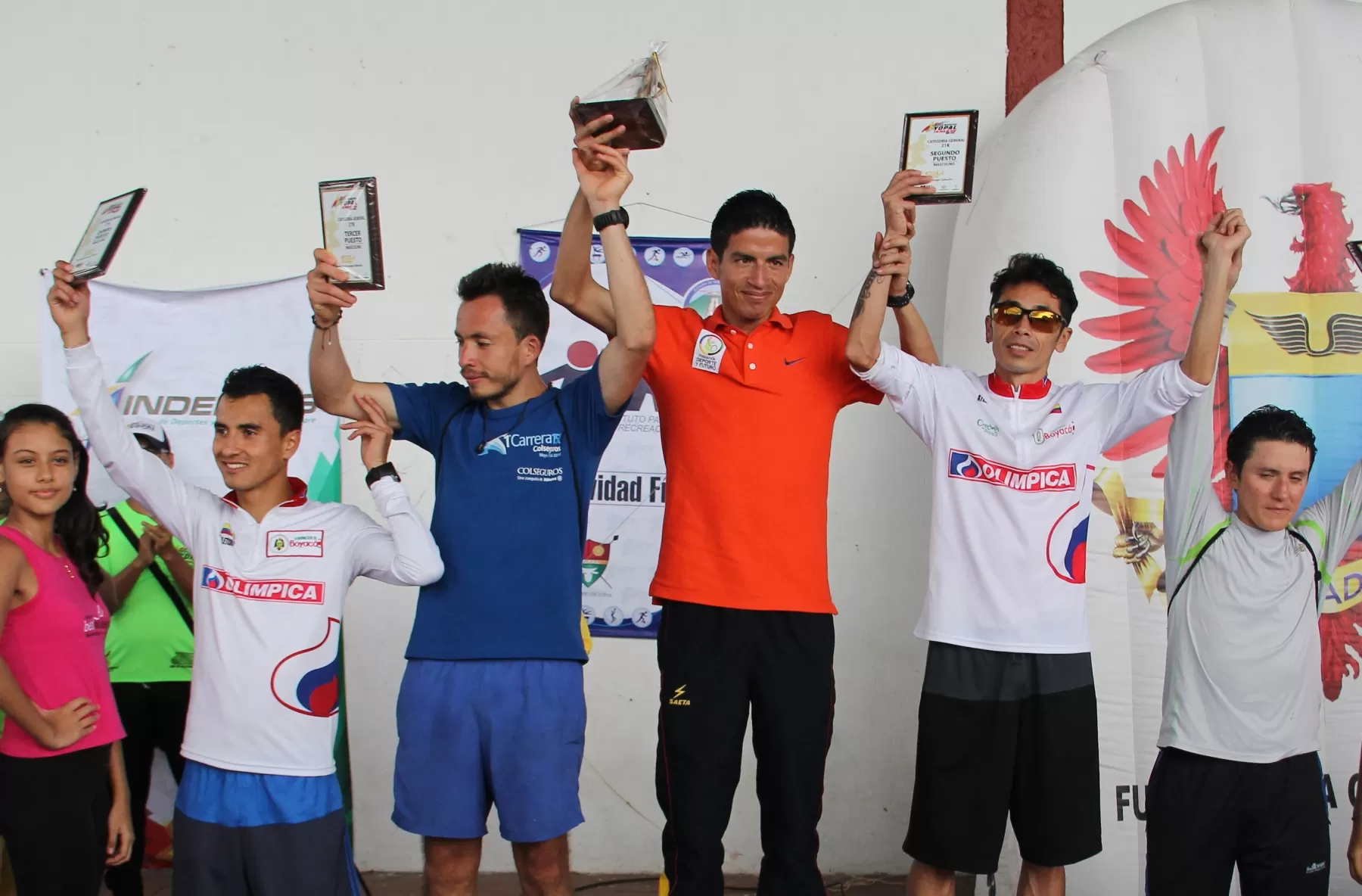 Los ganadores en la categoría masculina.