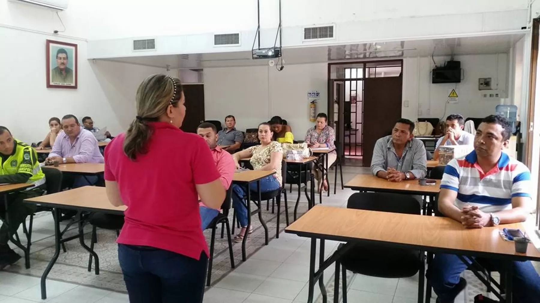 Sensibilización para utilizar los parqueaderos y descongestionar la ciudad adelantarán entidades en los próximos días.