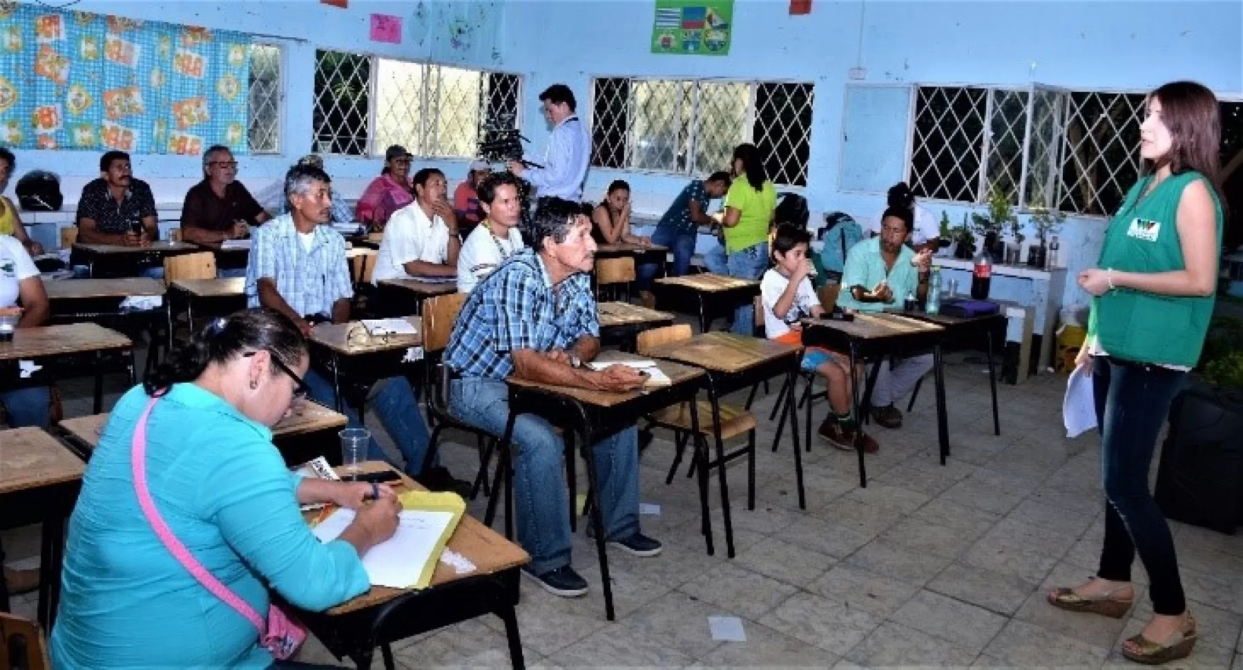 Los presidentes de las Juntas de Acción Comunal (JAC) de 11 veredas del Corregimiento Cuatro de Villavicencio, entregaron un listado de iniciativas para beneficiar a sus comunidades.