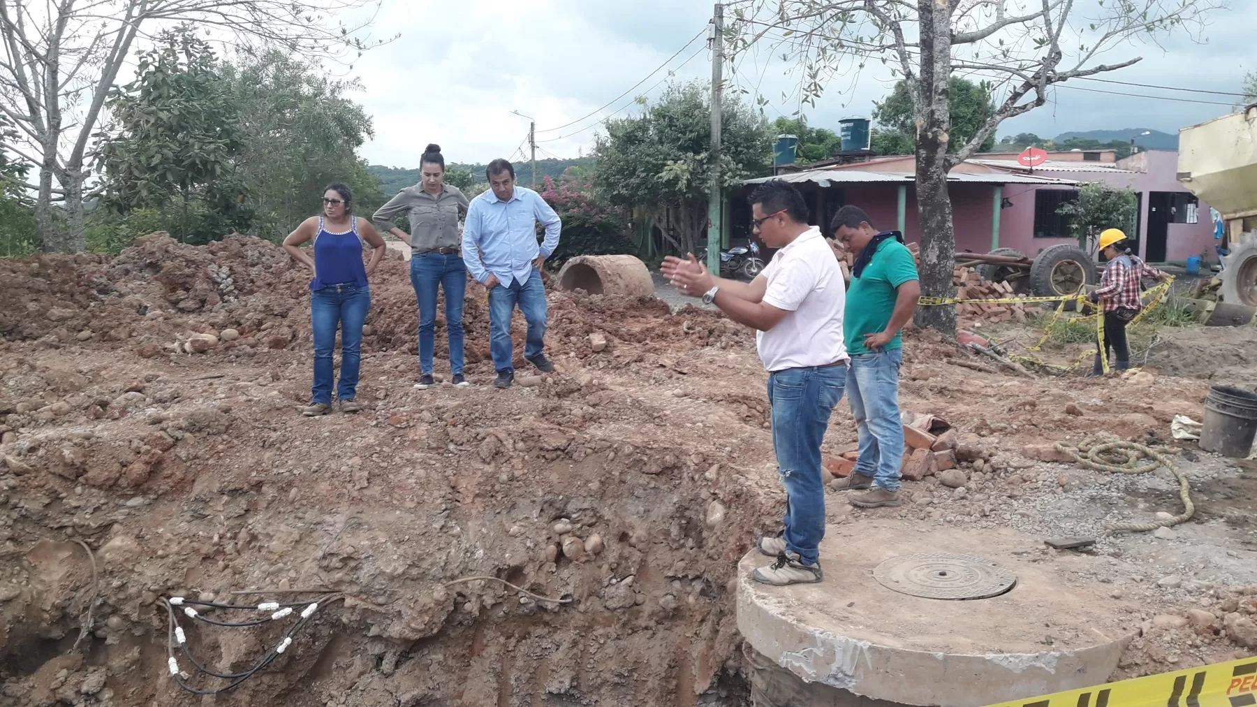 A buen ritmo avanzan las obras de ampliación del alcantarillado sanitario en el centro poblado La Chaparrera de Yopal, Casanare.