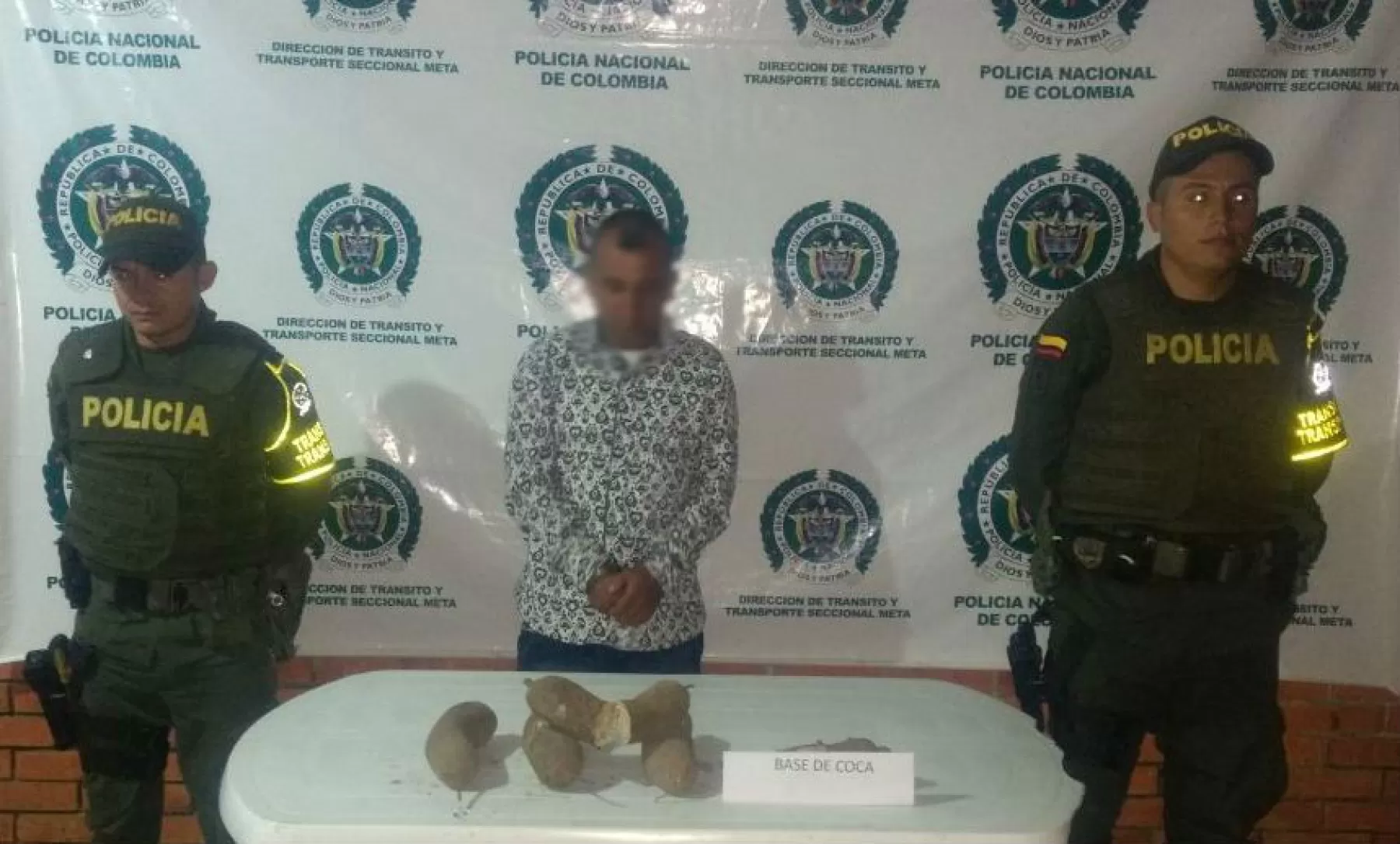 Policía en el Meta capturó a hombre que transportaba cuatro kilos de base de coca ocultos en  tubérculos de Yuca.