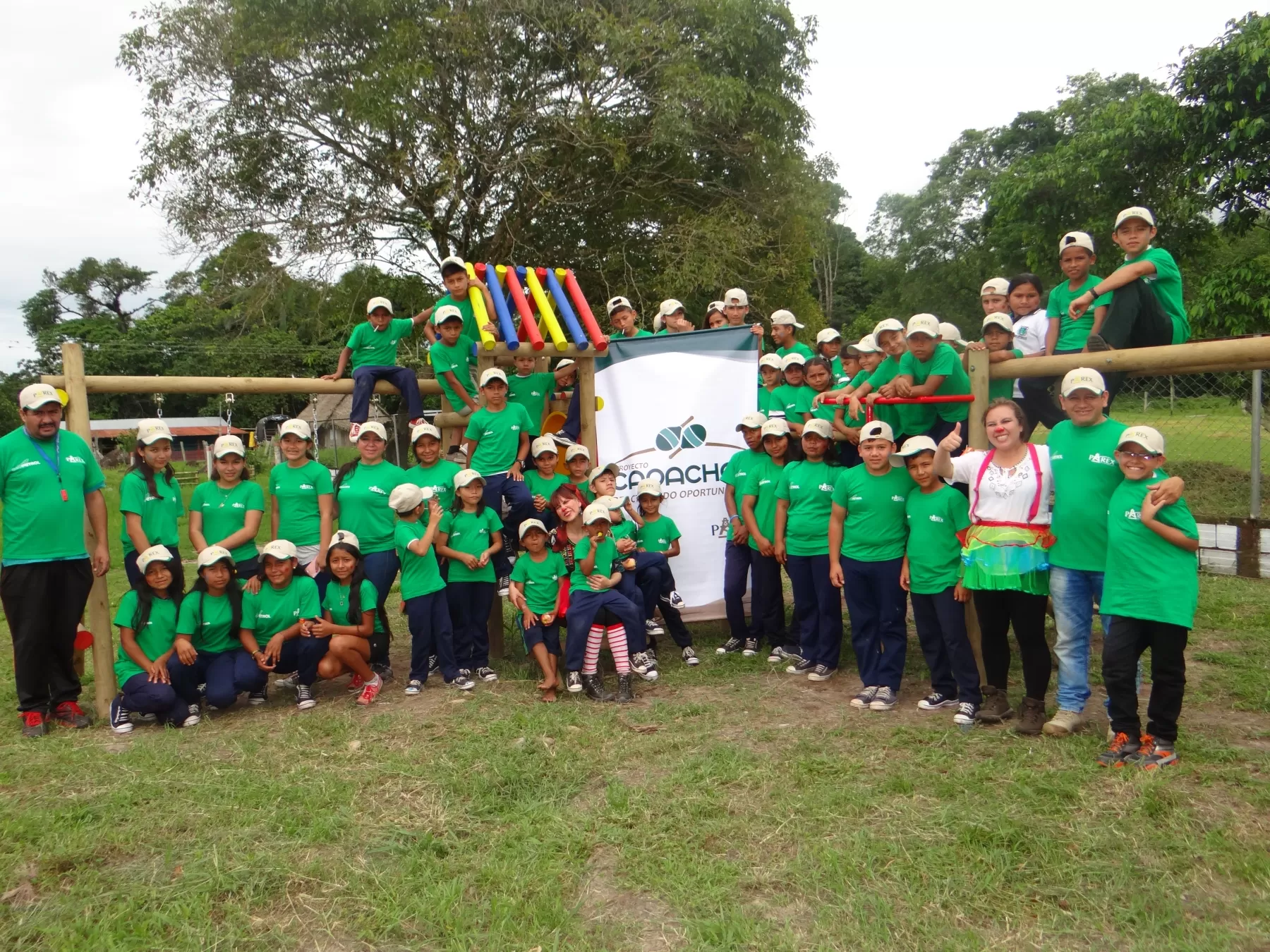 El Proyecto Capachos, liderado por Parex Resources Colombia LTD y Ecopetrol S.A., realizó la entrega e instalación de nueve parques infantiles, que benefician a más de 700 niños de Tame.