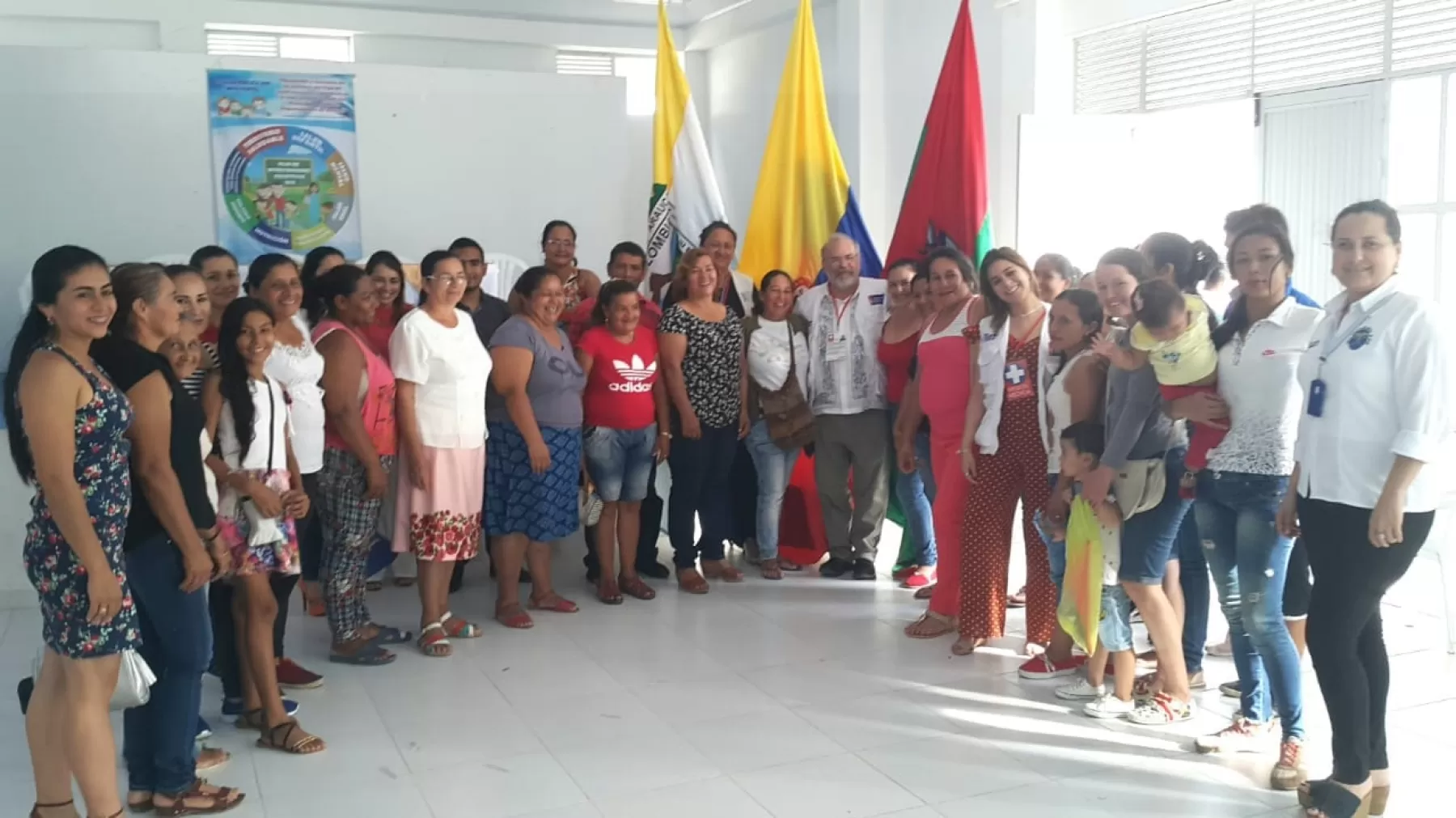 Sensibilización sobre la importancia de la vacuna para prevenir el Cáncer de Cuello Uterino realizó Liga Colombiana Contra el Cáncer en el municipio de Fortúl.