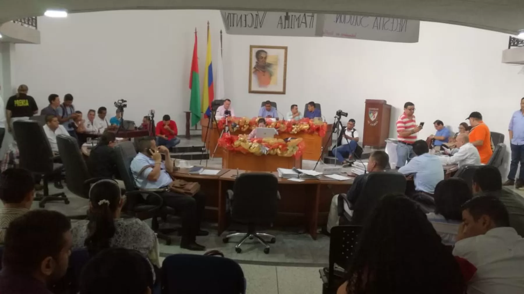 La Asamblea Departamental de Arauca aprobó un proyecto para estudiar y gestionar un empréstito con entidades crediticias por valor de 25 mil millones de pesos.