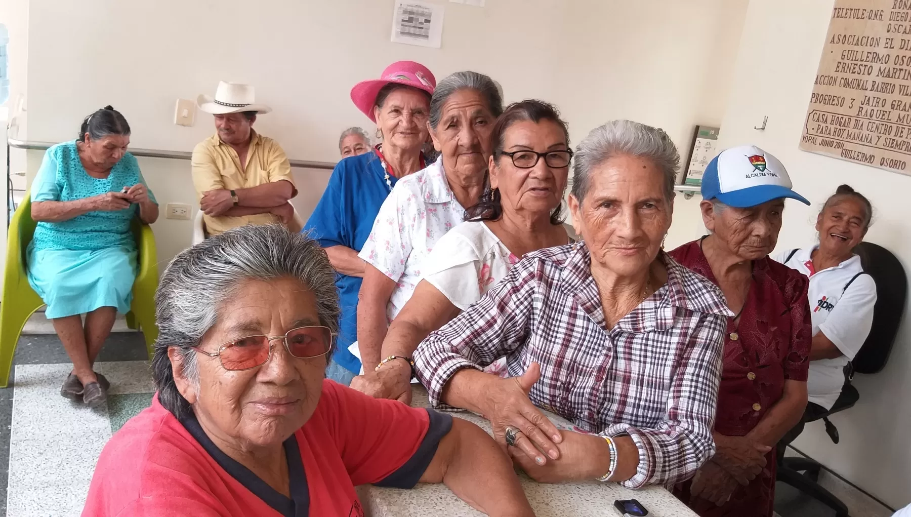 Llegarán mensualmente a  adultos mayores.