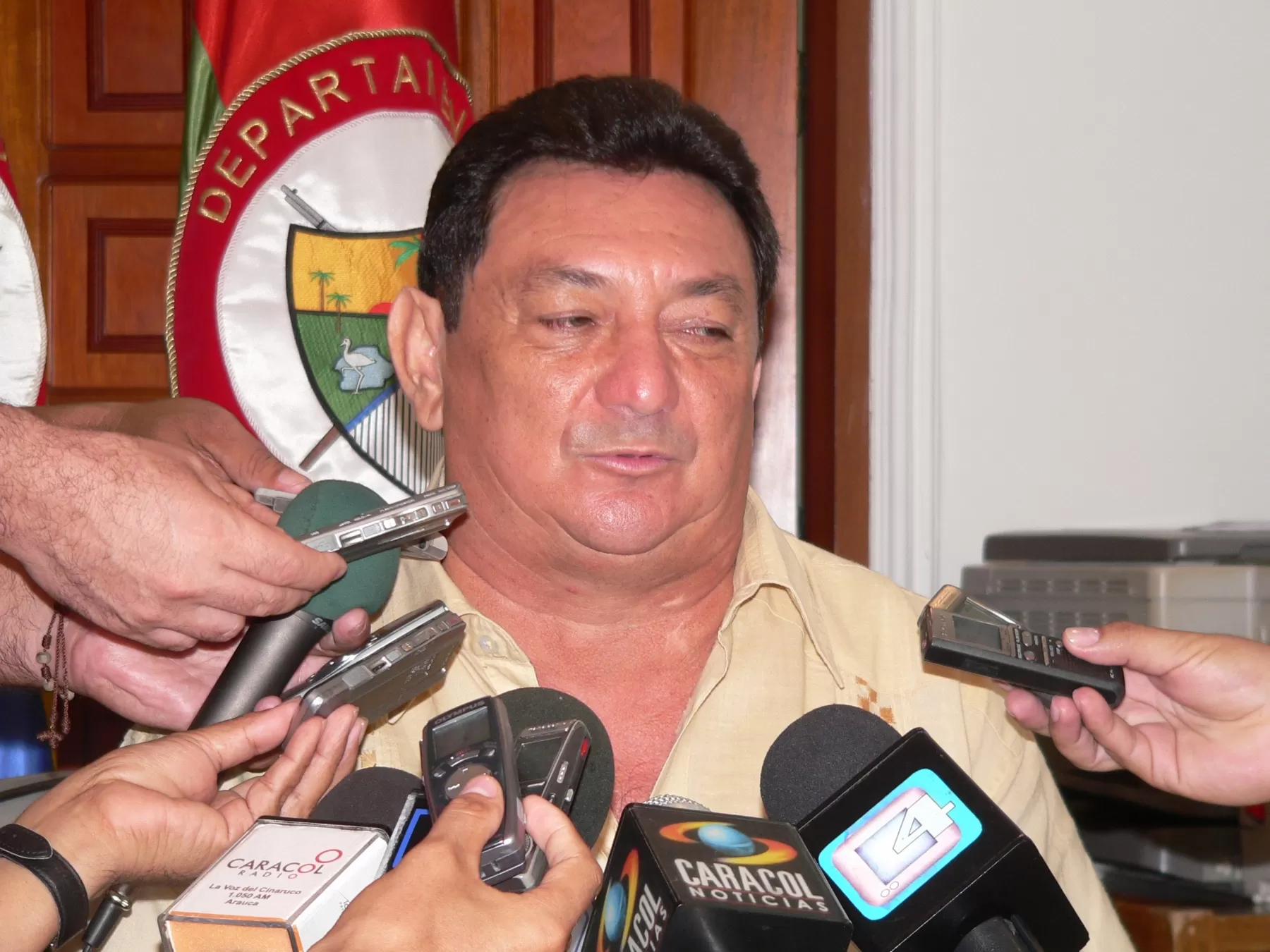 El exgobernador de Arauca Julio Acosta Bernal pide pista en la JEP.