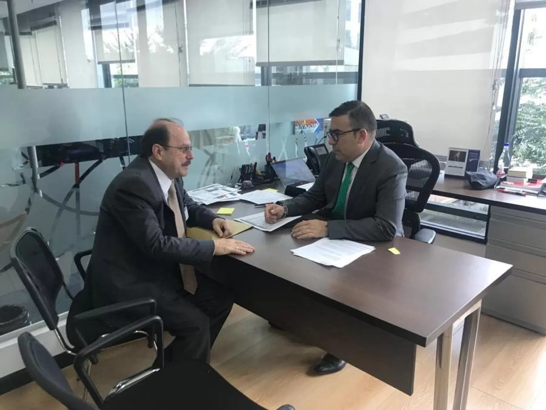 Gobernador de Arauca se reunió en Bogotá con el subdirector para el Manejo de Desastres,  Guillermo Escobar