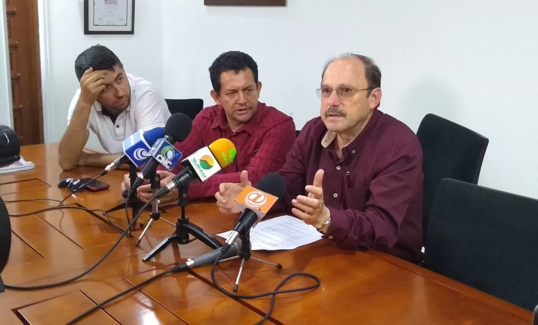 El gobernador de Arauca, Ricardo Alvarado Bestene, anunció saneamiento fiscal del sistema de salud del departamento con la Ley de Punto Final.