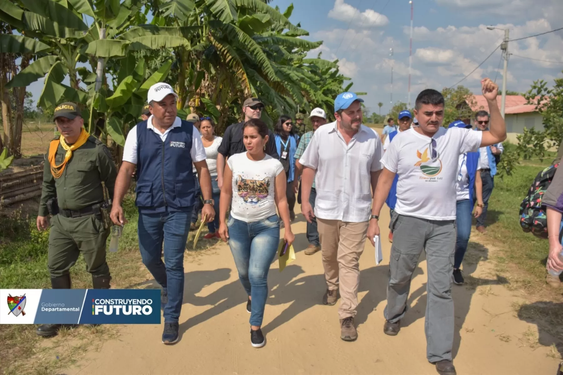 Gobernador de Arauca, delegados de la ONU y la ARN visitaron la comunidad excombatiente de las FARC en filipinas.