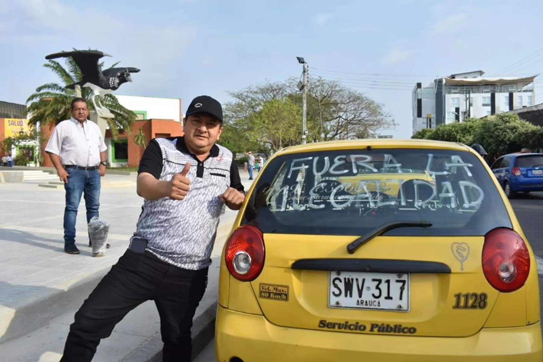 El martes el alcalde de Arauca, Edgar Fernando Tovar Pedraza, fue respaldado por el gremio de los taxistas de la capital araucana.
