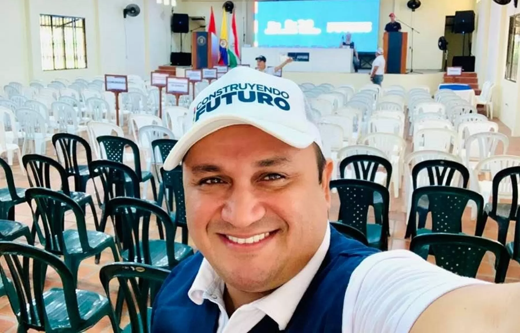 Heivind Palomino Gutiérrez, presentó la renuncia a su cargo de Gerente de Contratación de la gobernación de Arauca.