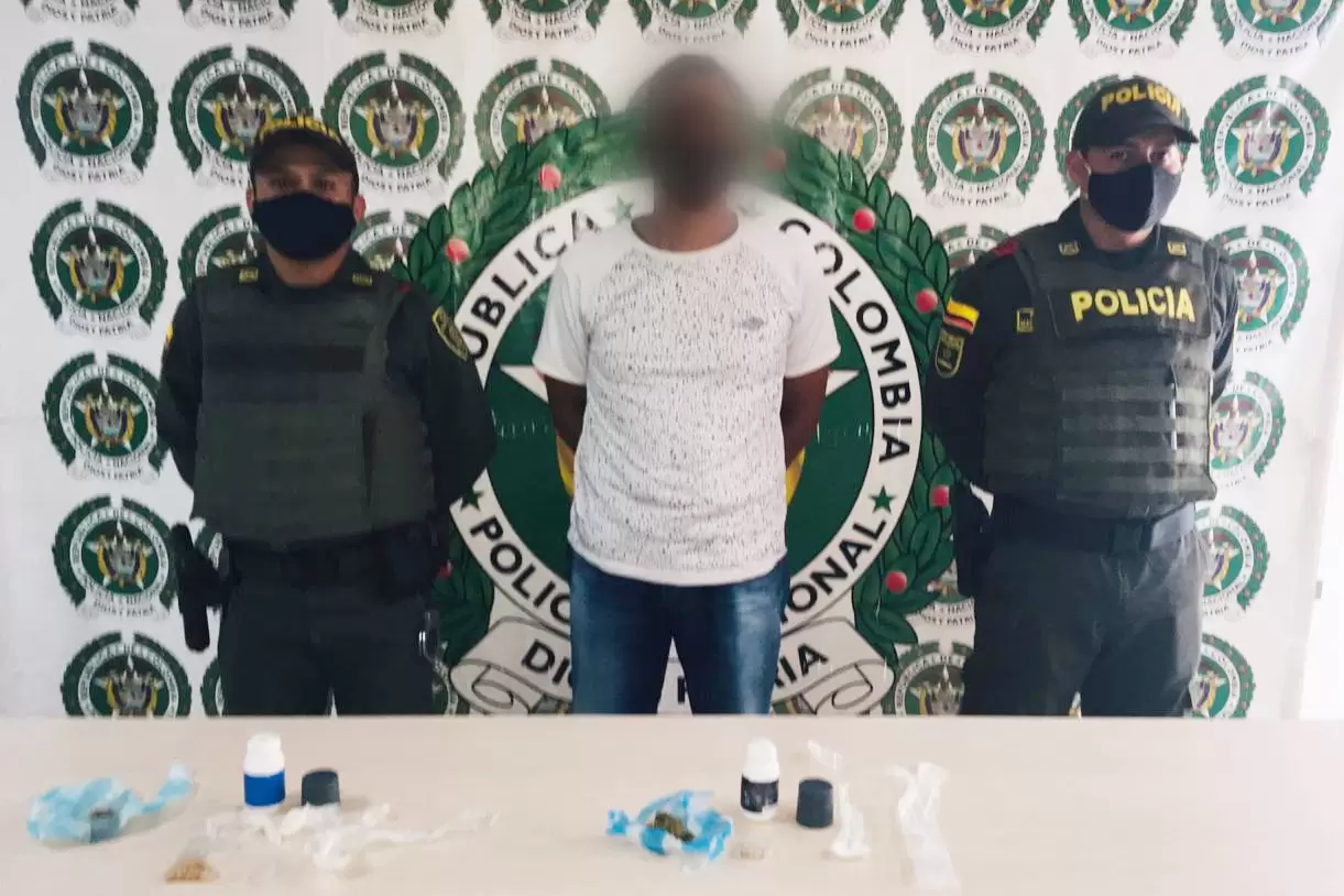 Policía que pretendió ingresar alucinógenos a reclusos en estación de policía en Arauca fue capturado.