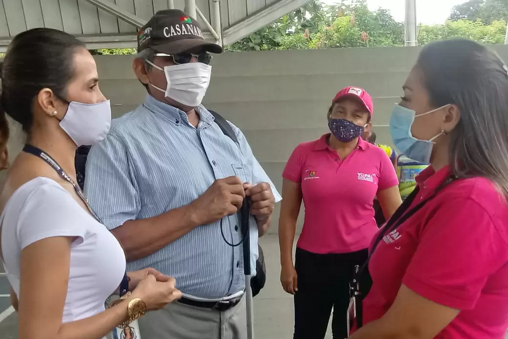 Personas en condición de discapacidad visual recibieron ayudas técnicas en Yopal, Casanare.