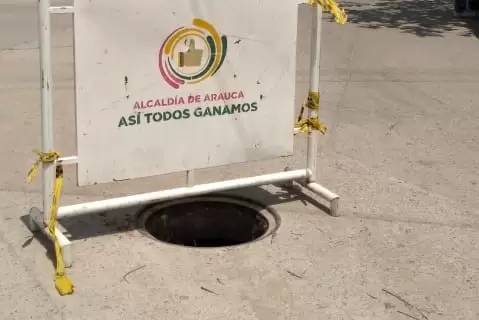 Ladrones roban tapas de alcantarillas en el municipio de Arauca.