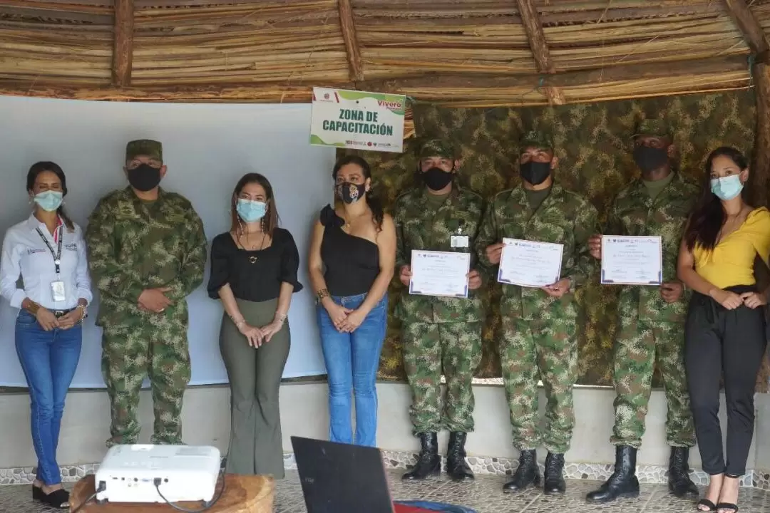 En Yopal soldados se graduaron en el uso de lengua de señas