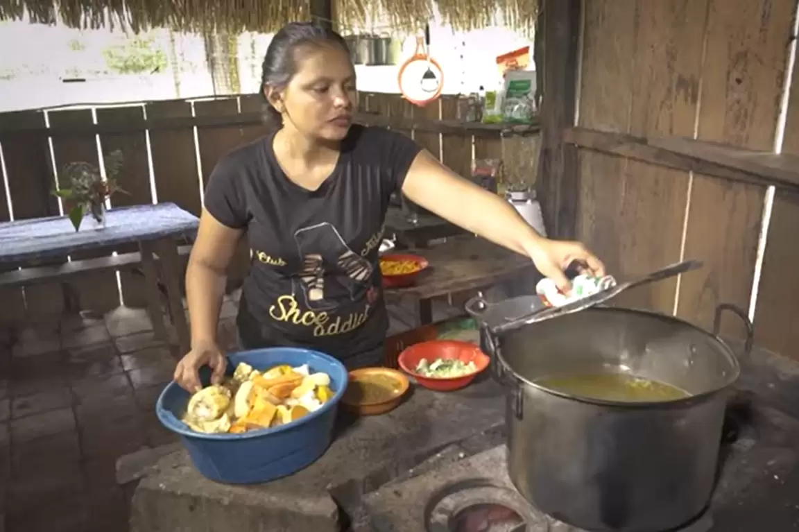 Alejandra Vergel Bandera, de Arauquita – La Esmeralda, hace parte de los 12 semifinalistas de la competencia que destaca lo mejor de la gastronomía colombiana.