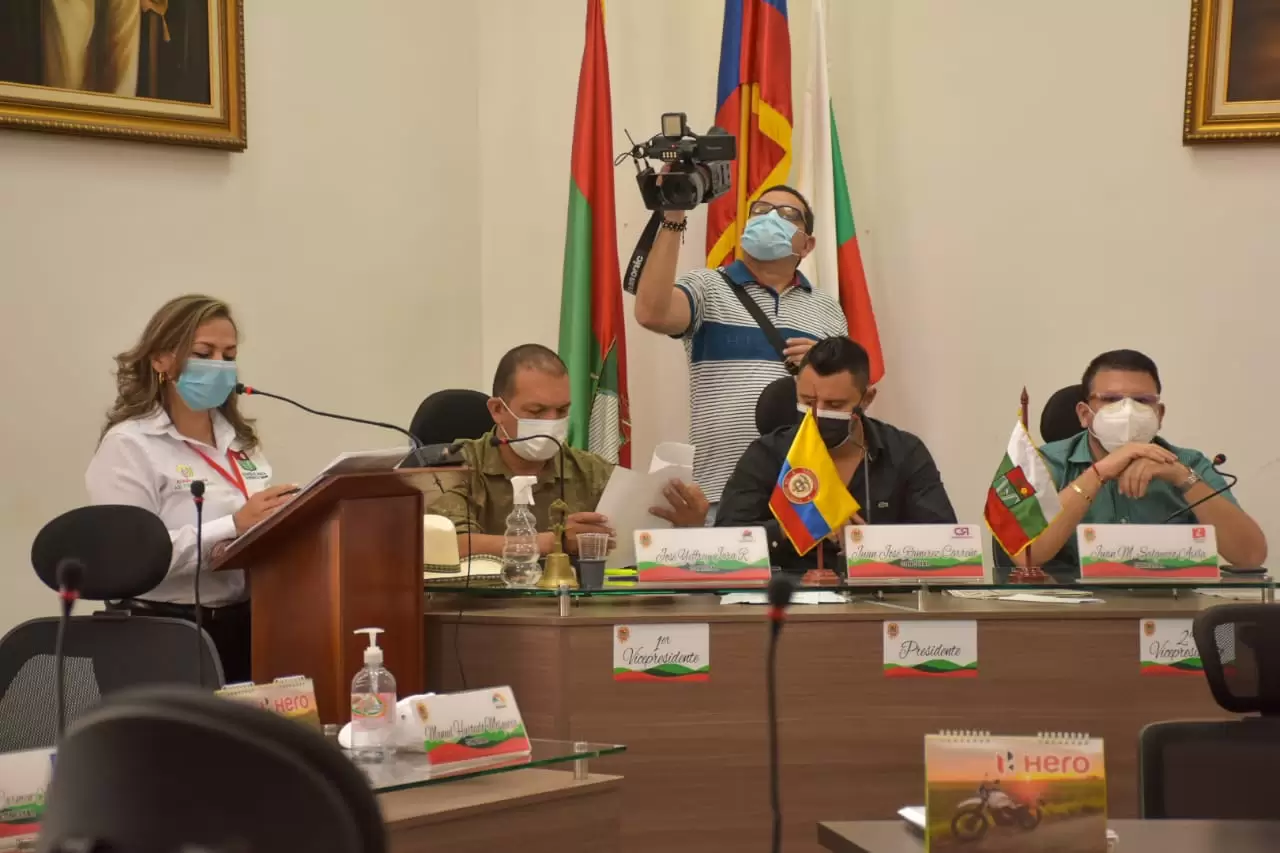 Fue un ejercicio constructivo, dijo la Secretaria de Gobierno, luego de su asistencia al Concejo.