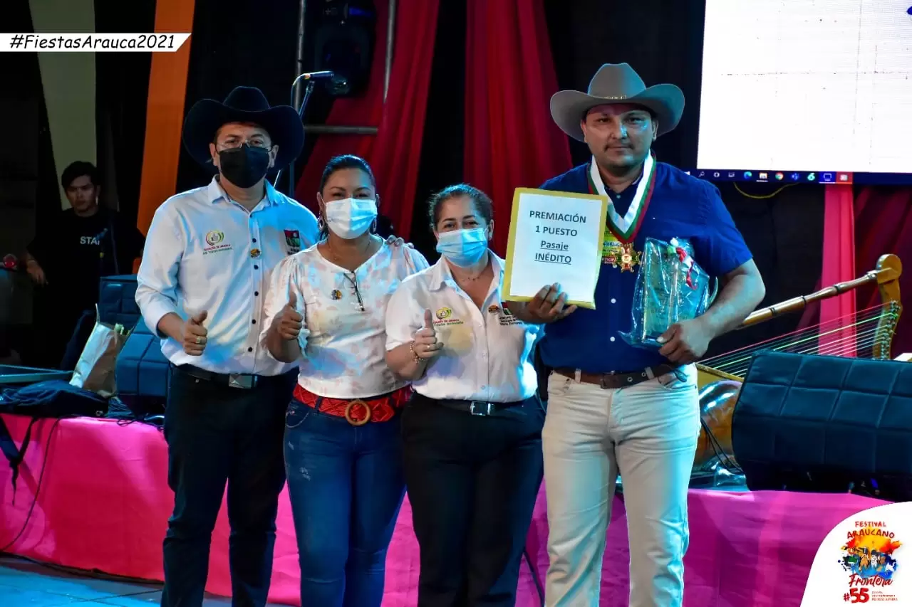 Primer puesto Daniel Rojas, Colombia, tema: Mujer criollita araucana