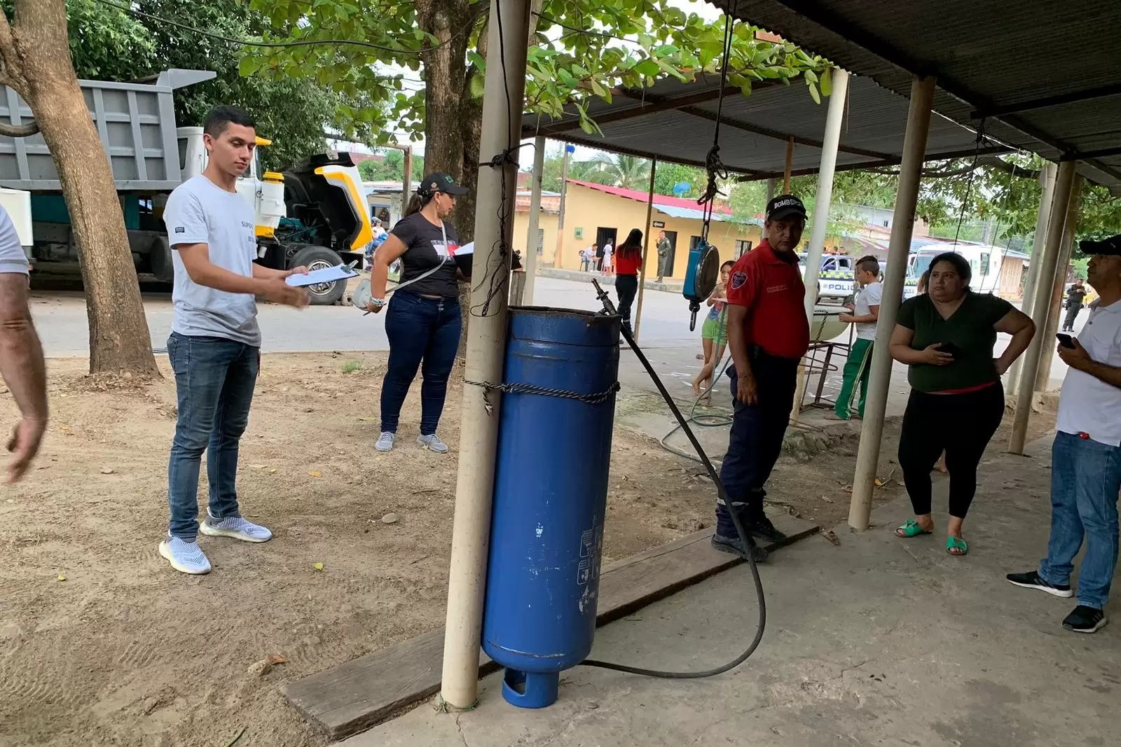Autoridades de Arauca buscan prevenir catástrofes en establecimientos de gas.