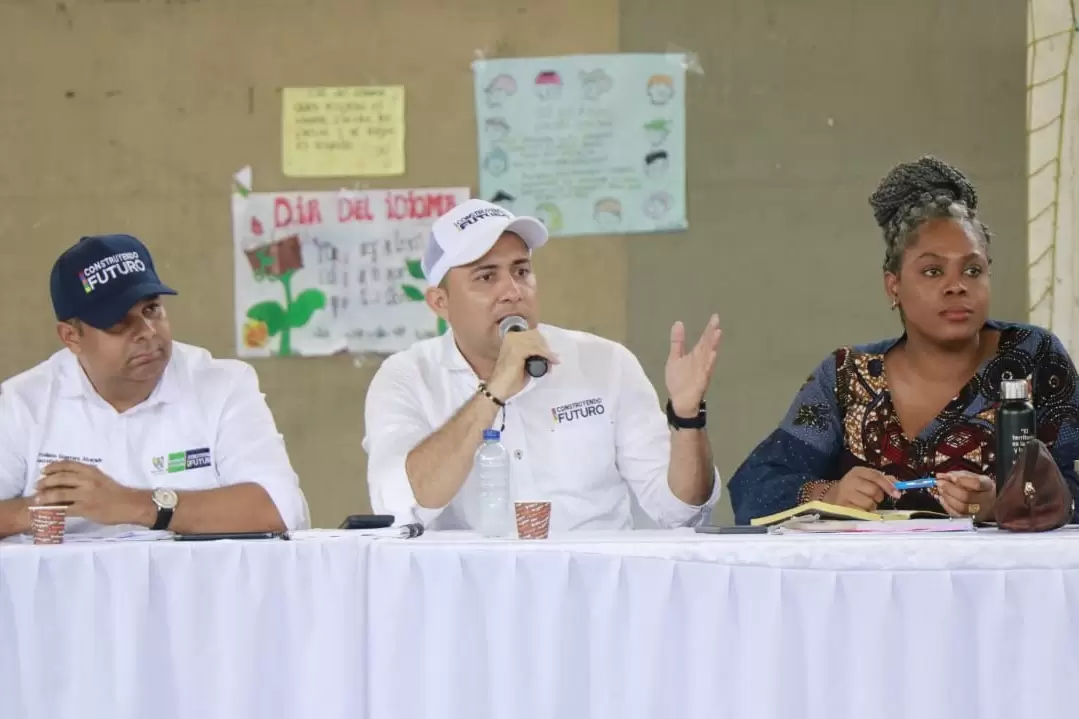 Gobierno de Arauca y Ministerio de Educación llegan a un acuerdo para terminar con las protestas en el departamento.