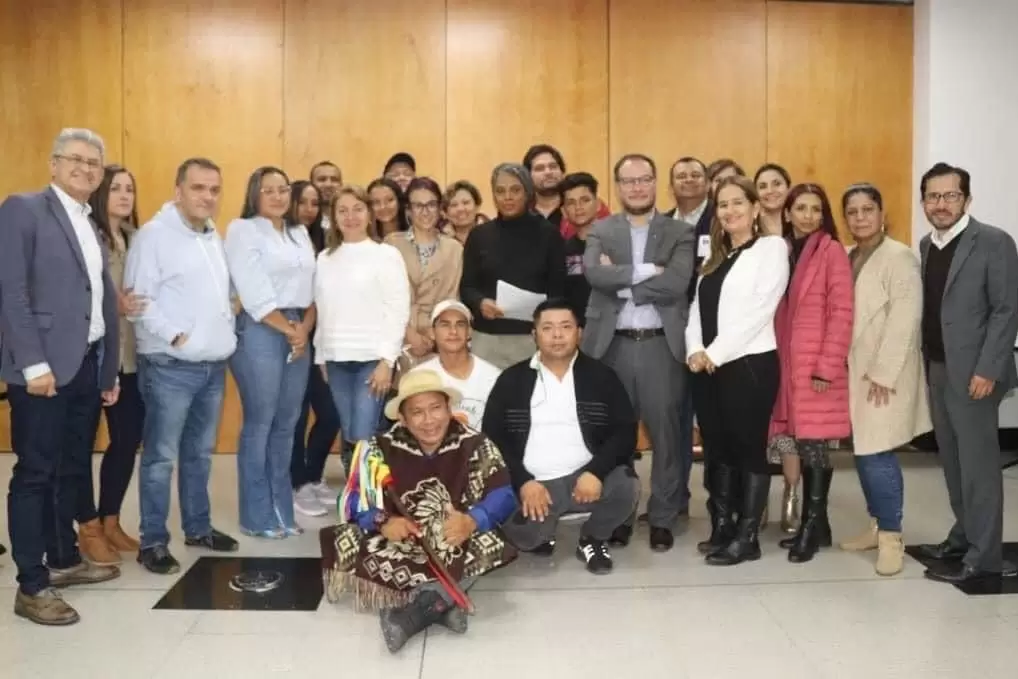 En el Programa de Alimentación Escolar (PAE), Optimización del transporte escolar y  Gastos administrativos, infraestructura educativa .
