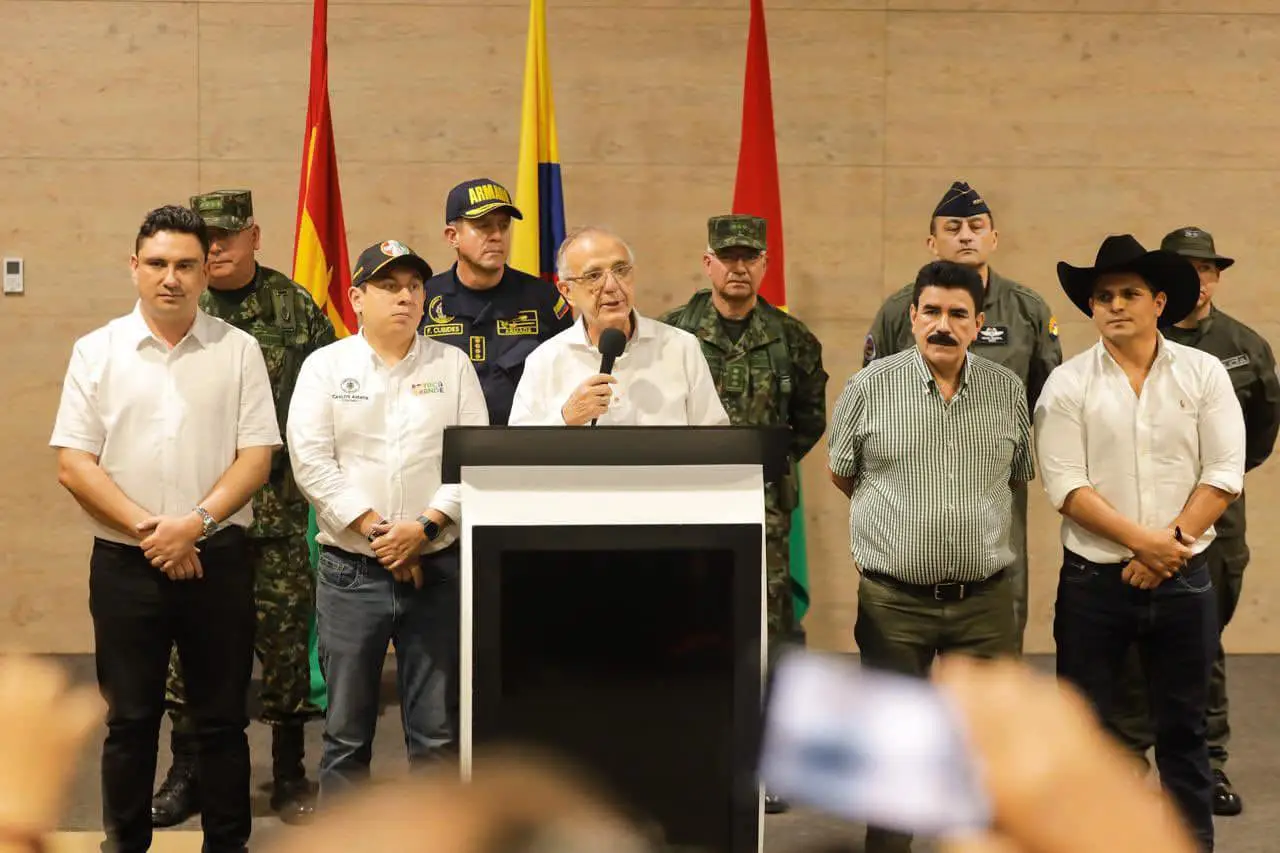 Refuerzan Seguridad en Casanare, Boyacá y Arauca: Ejército y Policía Nacional Intensifican Presencia en Vías