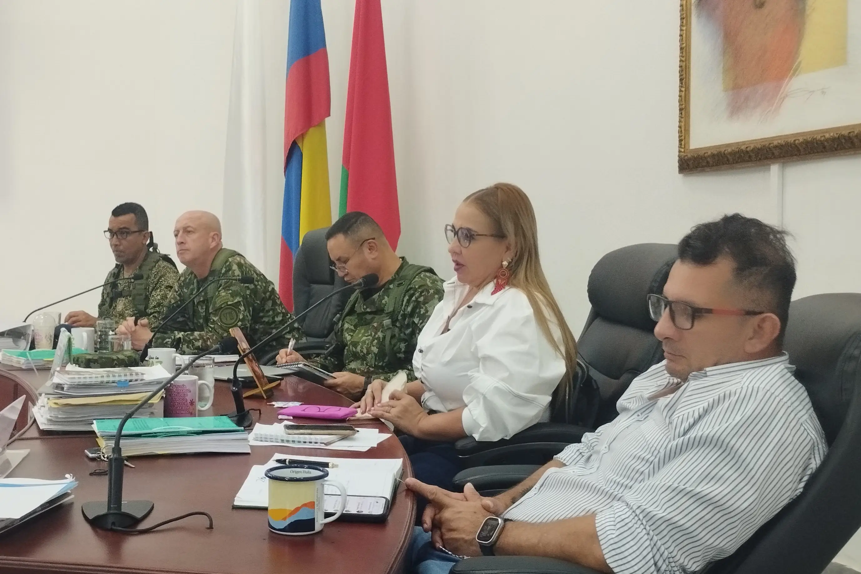 Arauca intensifica esfuerzos de seguridad: Ejército y gobierno departamental coordinarán nuevas estrategias.