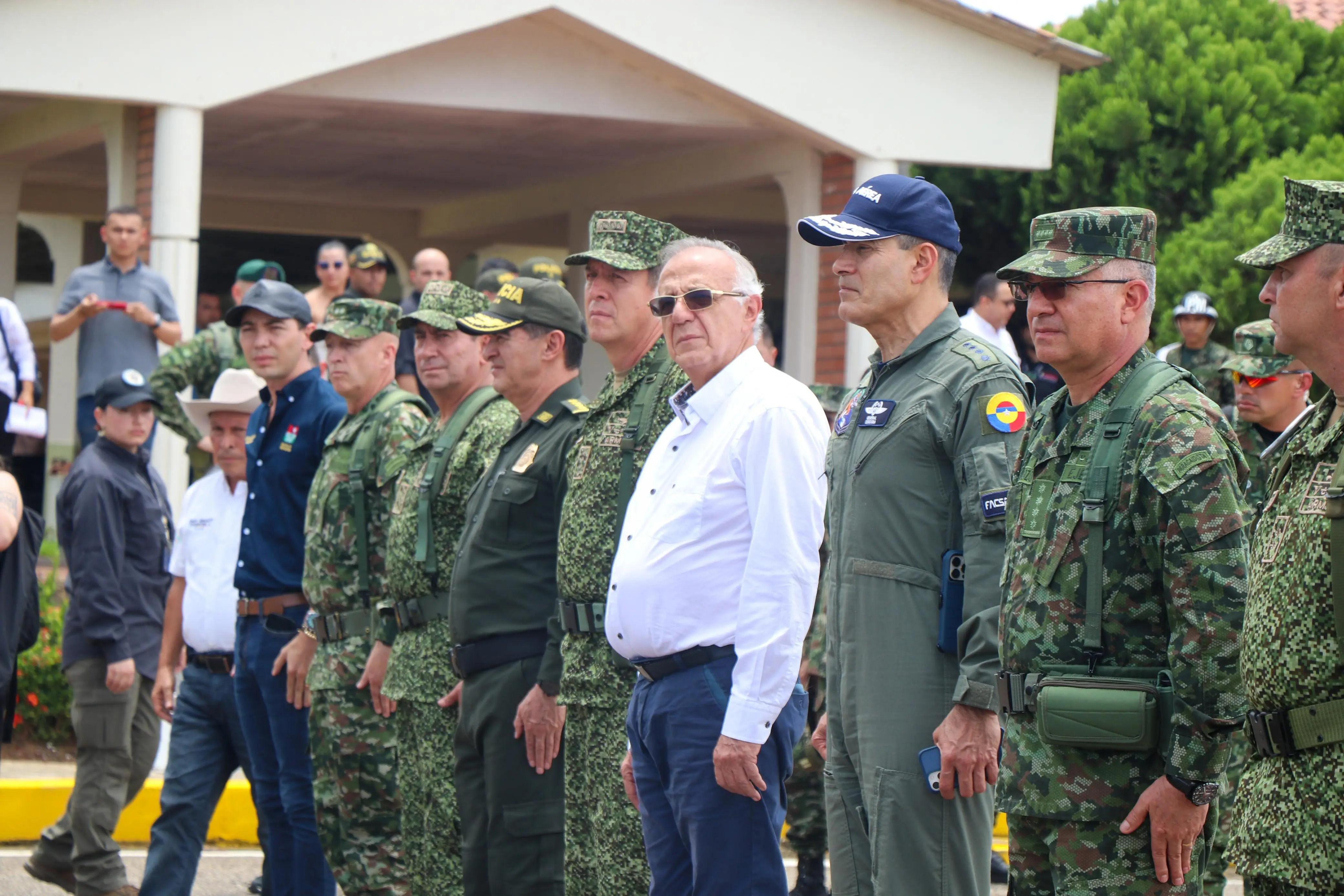 Gobierno refuerza seguridad en Arauca ante aumento de ataques del ELN y busca retomar el diálogo de paz