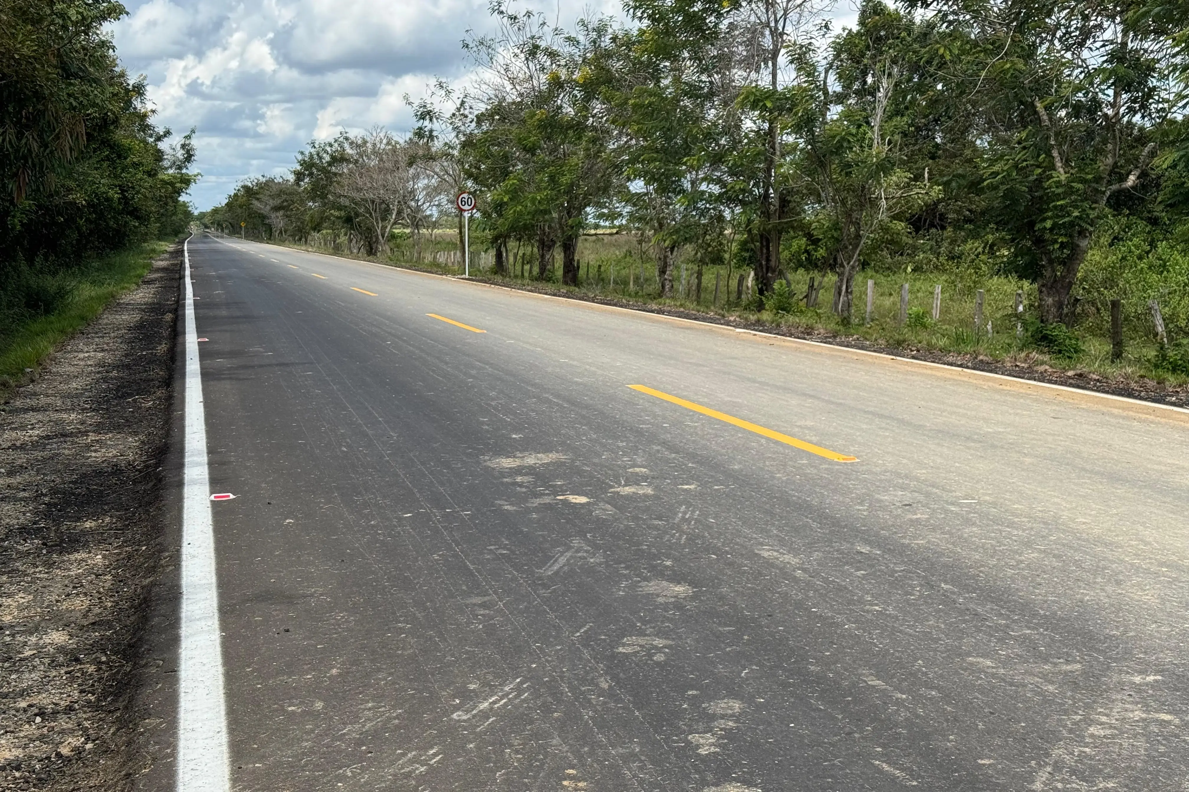 La Alcaldía de Arauca entrega obras de pavimentación en la vía Caracol, beneficiando a miles de habitantes