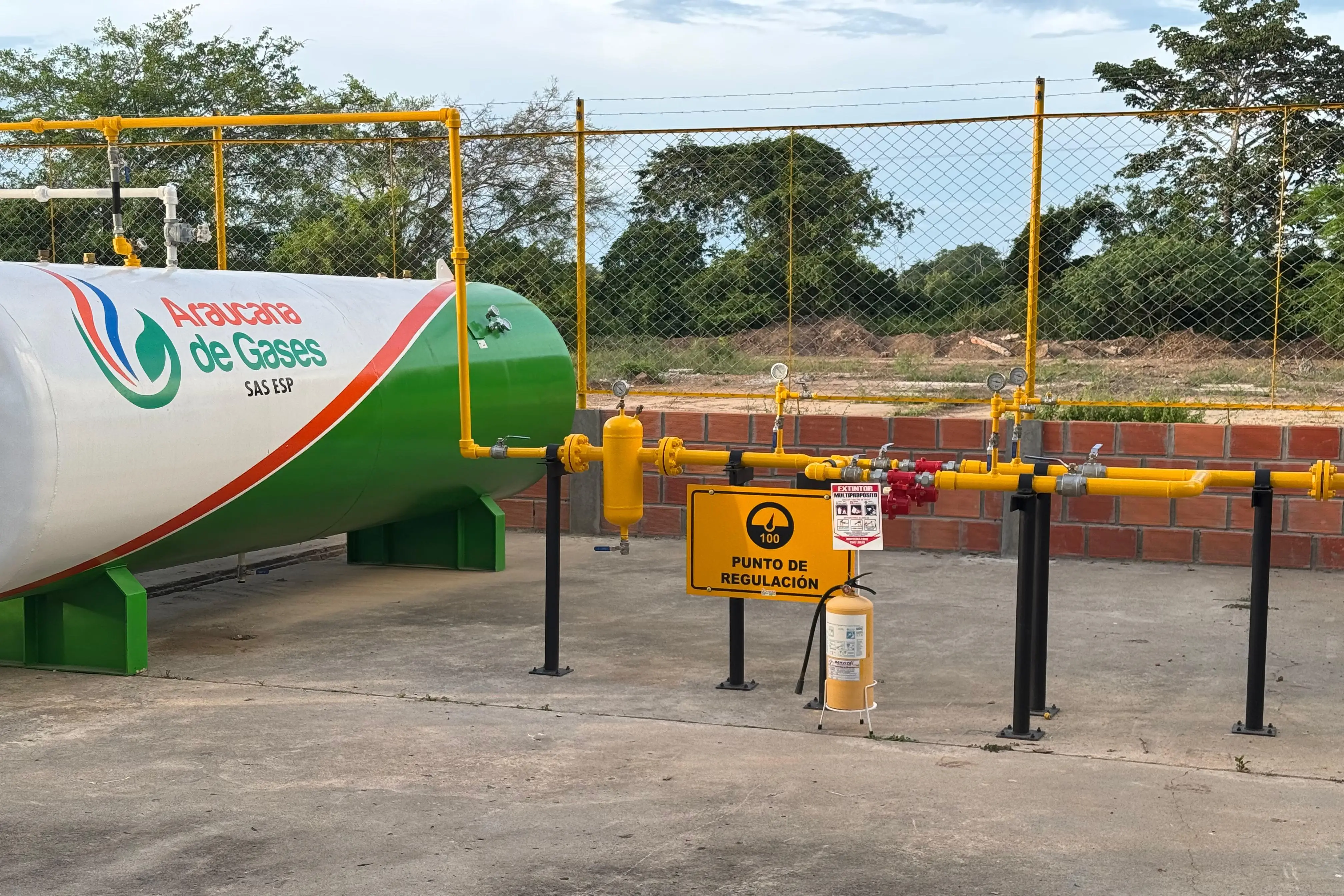 Alcaldía de Arauca inaugura planta de gas domiciliario beneficiando a 1,675 hogares de la Comuna 5