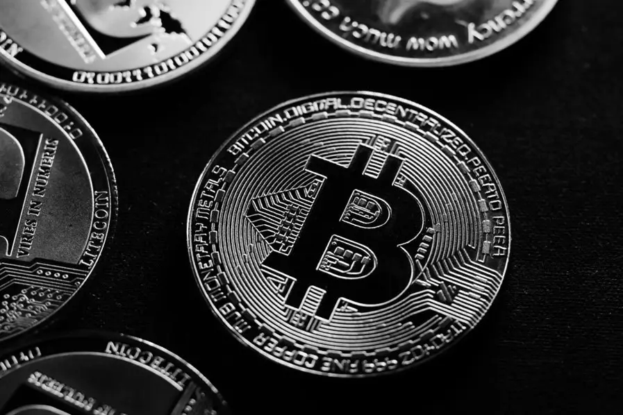 Comparación entre casas de apuestas tradicionales y aquellas que operan con criptomonedas