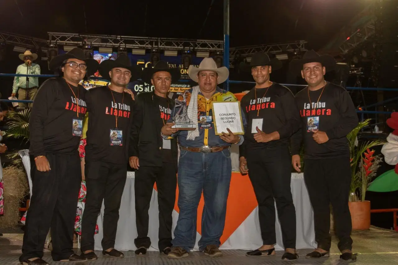 2. La Tribu Llanera - Venezuela, Conjunto