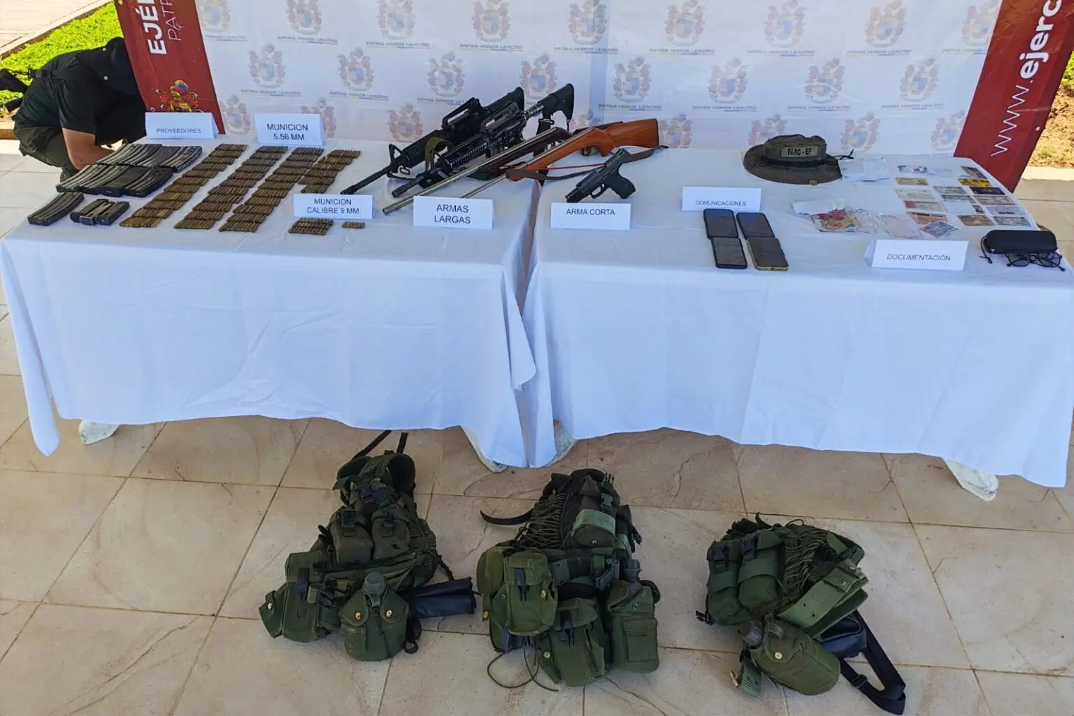 Operativo en La Macarena deja un sometido y abundante material de guerra incautado