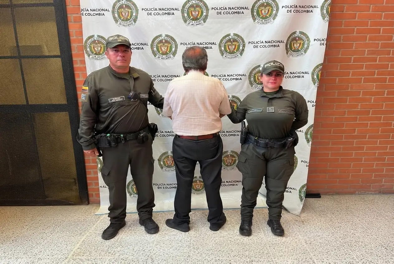 Presuntamente conviviendo en pareja con una niña de 13 años