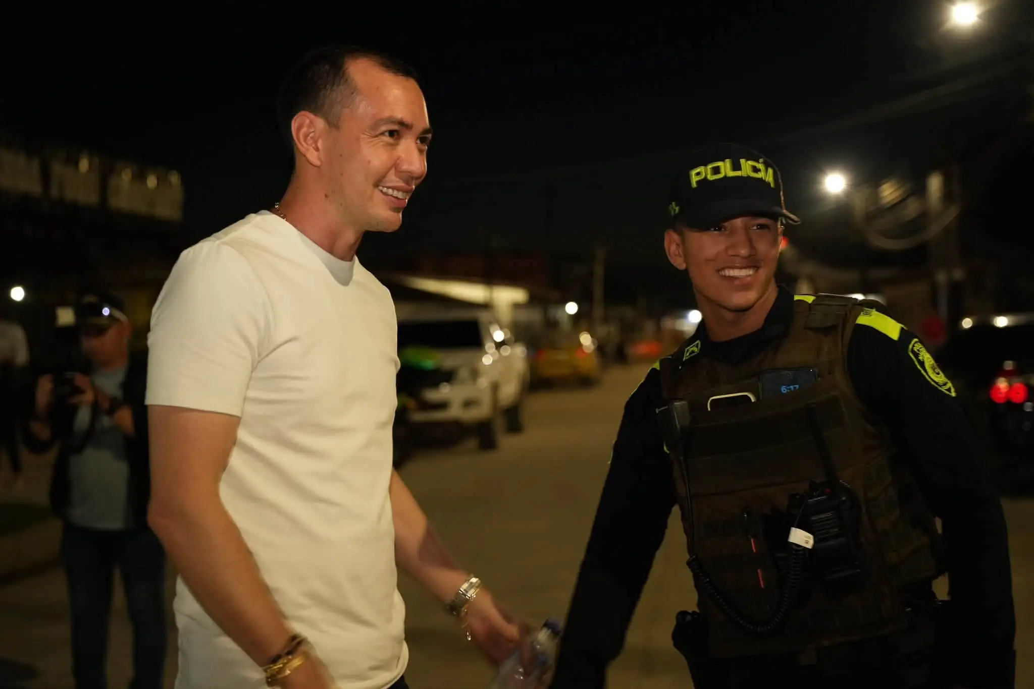 Anunció Juan Qüenza en Facebook.