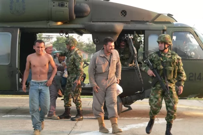 <p>La presi&oacute;n del Ej&eacute;rcito Nacional permiti&oacute; el rescate de los 5 trabajadores petroleros.</p>