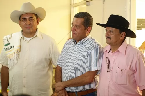 El Partido de la U inscribió como candidatos a la Cámara de Representantes por Arauca a Albeiro Vanegas Osorio, Hernando Betancurt y Néstor Homero Cotrina.