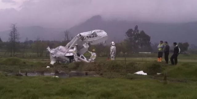 Así quedo la aeronave tipo Cessna 206, de matrícula HK1526, donde viajaba José Inocencio Mendoza. Foto: Tiempo zona.