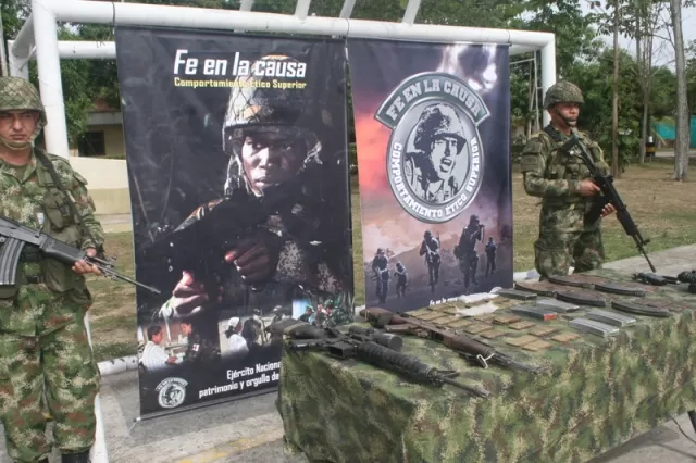 Las tropas  incautaron 2 armas largas (fusil AK-47 y fusil M-16), 360 municiones diferentes calibres, 02 granadas de mano, material especial como mira telescópica y anteojos de visión nocturna,  material de intendencia, material de comunicaciones   y documentos de interés para la inteligencia militar.