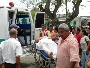 <em>Arribo de accidentados al Hospital San Vicente de Arauca.</em> 