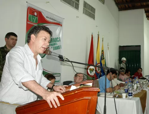 El Ministro de Defensa Juan Manuel Santos anuncio la construcción de 2 nuevas estaciones de policía en los corregimientos de El Caracol y Betoyes con una inversión de 2.400 millones de pesos.