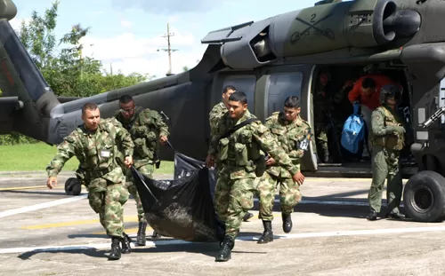 En combates con el ejercito  en el municipio de Tame cayo alias Gabino de la farc.