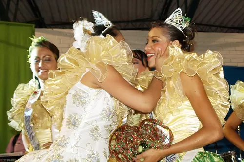 Yurani Bolaño además de Reina Virtual fue coronada como virreina en la elección de señorita Arauca.