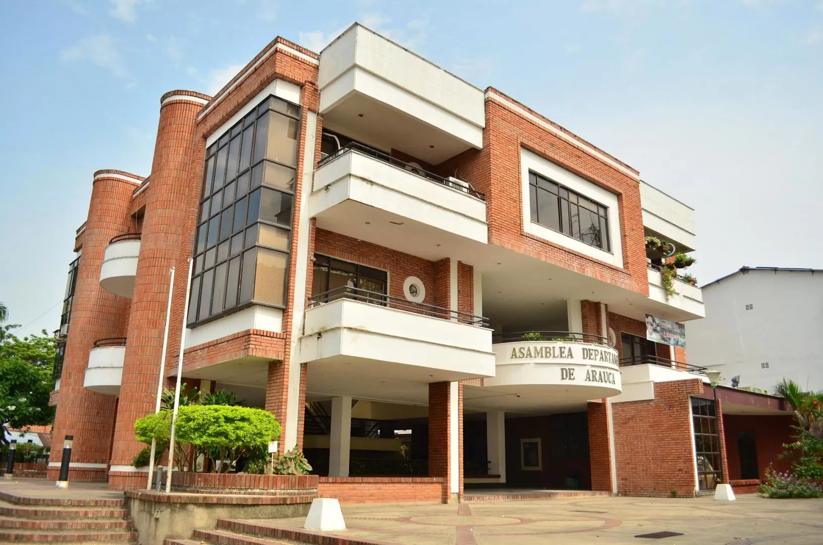 Diputados convocados a sesiones extraordinarias por un periodo de cinco días por parte del Gobierno Departamental, los corporados se encargarán del estudio de cinco proyectos de ordenanza.